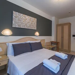 *** Hotel Airone Italia
