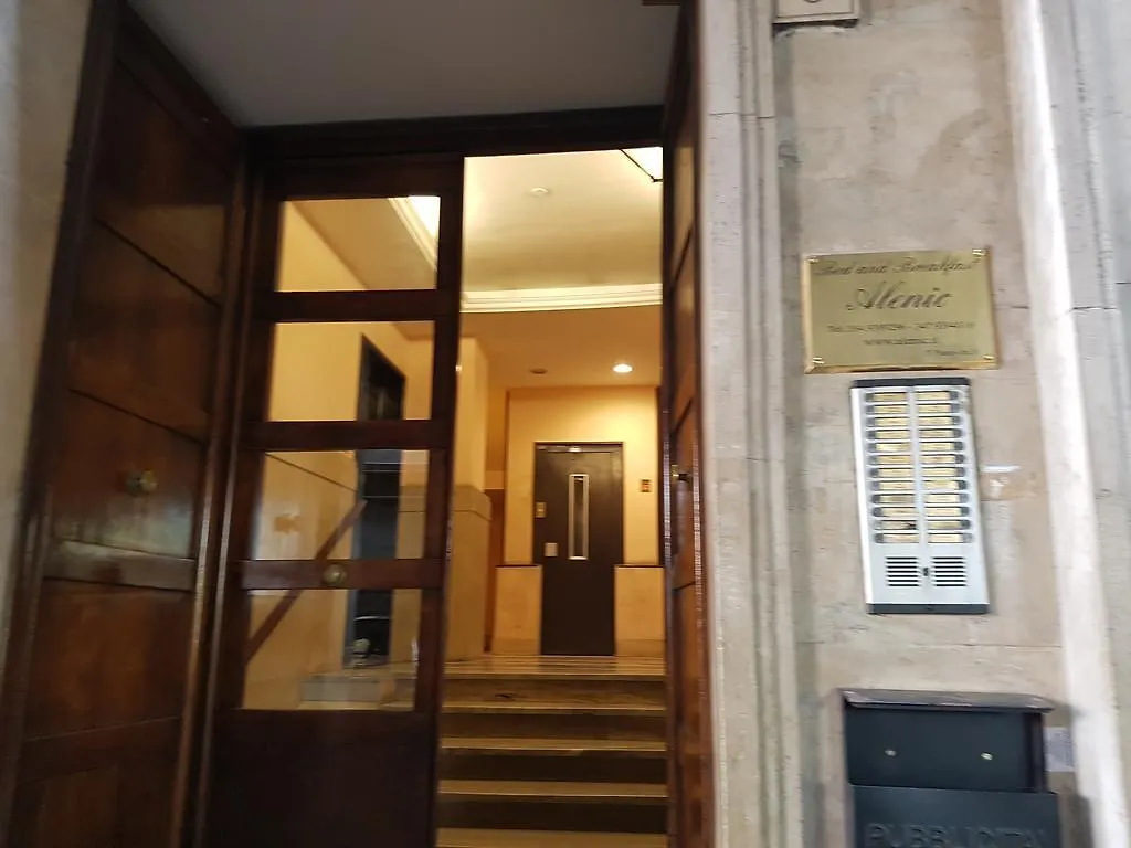 Bed and Breakfast Alenic Roma 2*,